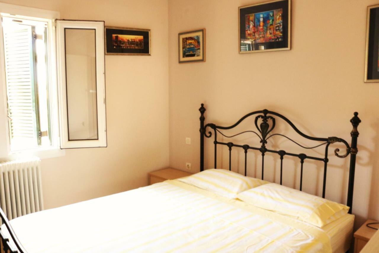 Mon Repos Two Floor Apartment Corfu  Buitenkant foto